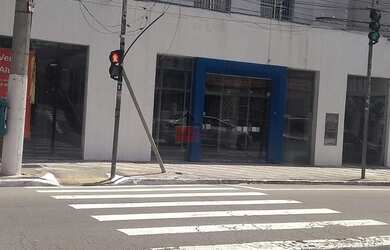 Imagem 3: loja comeercial. Ar-condicionadoe740m² de Área