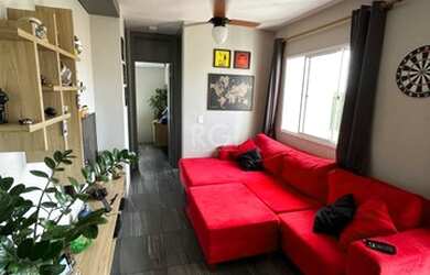 Imagem: O apartamento possui 2 Dormitórios, 1 Banheiro, 1 Vaga na garagem