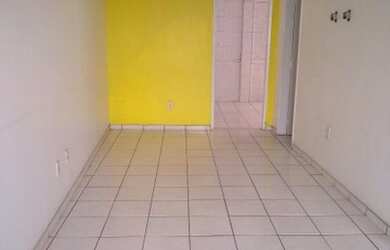 Imagem: A casa possui 2 Dormitórios, 1 Banheiro e está localizado