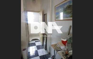 Imagem: O apartamento possui 1 Dormitório, 2 Banheiros, 50m² de Área