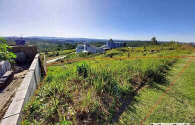 Imagem: O terreno possui 503m² de Área e está localizado em Esmeralda