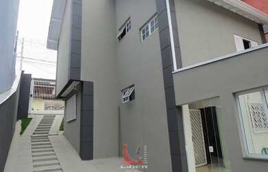 Imagem: A casa possui 3 Dormitórios, 2 Banheiros, 3 Vagas na garagem