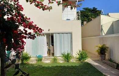 Imagem: A casa possui 3 Dormitórios, 4 Banheiros, 200m² de Área e