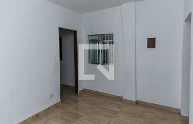 Imagem: A casa em condomínio possui 1 Dormitório, 1 Banheiro, 45m²