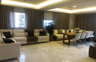 Imagem: O apartamento possui 4 Dormitórios, 5 Banheiros, 5 Vagas na