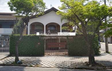 Imagem: O depósito possui 248m² de Área e está localizado em Vila