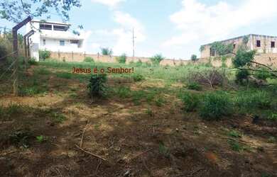 Imagem: O terreno e está localizado em Jardim Das Margaridas, Salvador