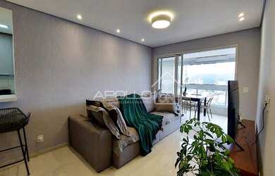 Imagem 1: Lindo apartamento com 2 suítes andar alto vista total livre no Embaré