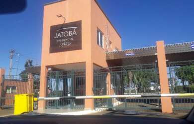 Imagem: O terreno possui 1m² de Área e está localizado em Cesário