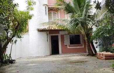 Imagem 2: Casa com 4 quartos em Piratininga