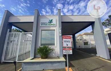 Imagem: A casa em condomínio possui 3 Dormitórios, 3 Banheiros, 4