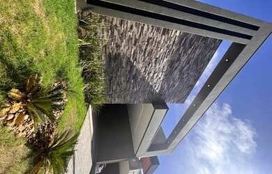 Imagem: A casa em condomínio possui 3 Dormitórios, 5 Banheiros, 4