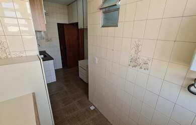 Imagem 8: Ótimo no Maracanã com 60m² e Suíte. Fica 10 minutos do Shop Tijuca