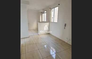 Imagem: O apartamento possui 2 Dormitórios, 1 Banheiro, 1 Vaga na garagem