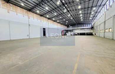 Imagem 8: Galpão para Locação em São Paulo, Barra Funda, 12 banheiros, 40 vagas