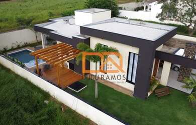 Imagem: A casa em condomínio possui 3 Dormitórios, 3 Banheiros, 2