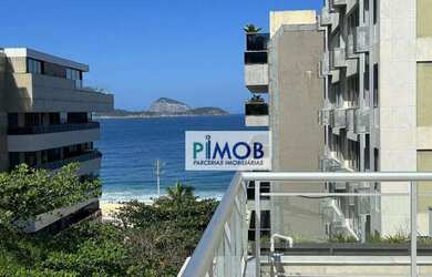 Imagem: O apartamento na cobertura possui 3 Dormitórios, 3 Banheiros