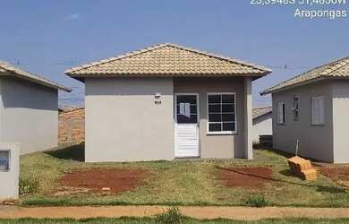 Imagem: A casa possui 2 Dormitórios, 1 Banheiro, 1 Vaga na garagem