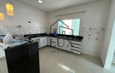 Imagem 12: Forest Hill / 200m² /3 suítes / semi mobiliada/ área gourmet / piscina