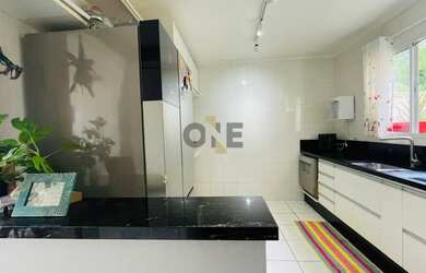 Imagem 13: Casa com 3 dormitórios, sendo 1 suíte para venda na região Granja Viana...