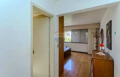 Imagem 14: Apartamento 4 domitórios dependência, 2 vagas, com elevador, em frente...