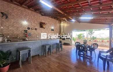 Imagem 2: Chácara à venda em Área Rural de Montes Claros com 3 quarto s