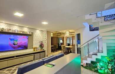 Imagem: A casa em condomínio possui 3 Dormitórios, 2 Banheiros, 2