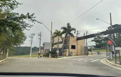 Imagem: O terreno possui 125m² de Área e está localizado em Vargem