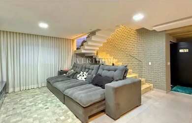 Imagem: A casa em condomínio possui 3 Dormitórios, 5 Banheiros, 2