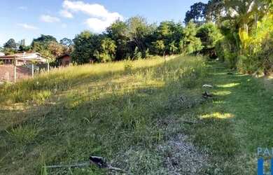 Imagem: O terreno possui 1.000m² de Área e está localizado em Capela