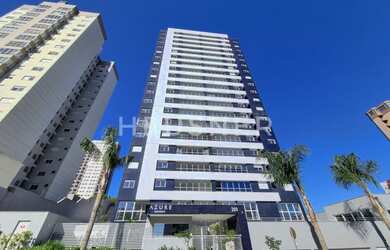 Imagem: O apartamento possui 3 Dormitórios, 3 Banheiros, 2 Vagas na