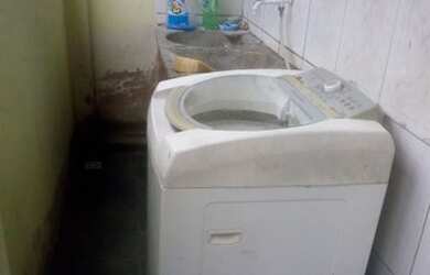 Imagem: A casa possui 3 Dormitórios, 100m² de Área, Varanda e está