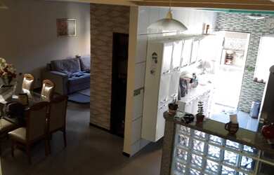 Imagem 9: Sobrado no universitário