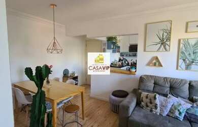 Imagem: O apartamento possui 2 Dormitórios, 2 Banheiros, 1 Vaga na