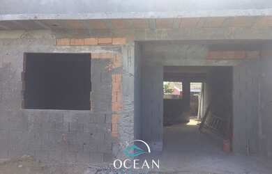 Imagem: A casa possui 2 Dormitórios, 2 Banheiros, 1 Vaga na garagem