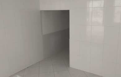 Imagem 5: Quarto e Cozinha. Ao lado da Avenida. Aceita Depósito