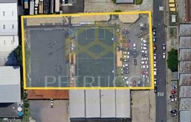 Imagem: O terreno possui 4000m² de Área e está localizado em Jardim