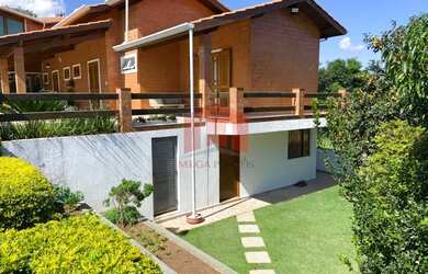 Imagem 2: Casa em Condomínio. Piscina, Churrasqueira, Lareirae3 Vagas na garagem