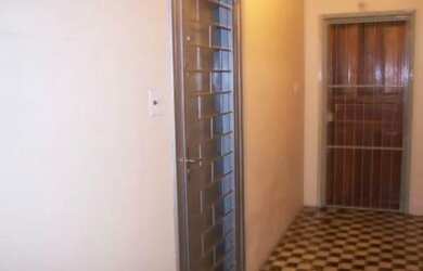 Imagem: O apartamento à venda possui 1 Dormitório, 1 Banheiro e 28m²