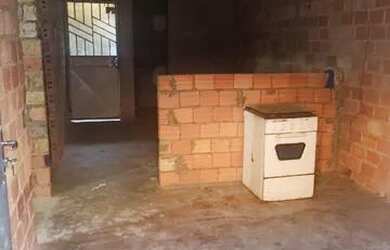 Imagem: O apartamento possui 2 Dormitórios, 1 Banheiro e está localizado