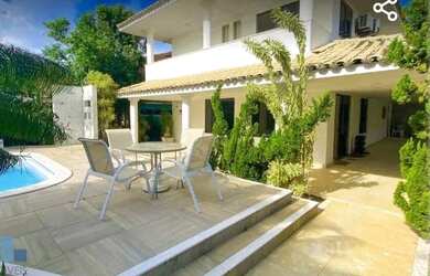 Imagem 2: Venda. 300m² de Área, 4 Vagas na garageme4 Dormitórios