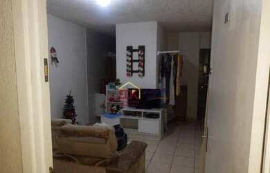 Imagem: O apartamento possui 2 Dormitórios, 1 Banheiro, 1 Vaga na garagem