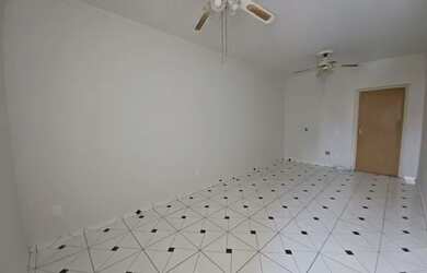 Imagem 4: Apartamento para aluguel tem 40 metros quadrados com 1 quarto em Centro...