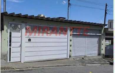 Imagem: A casa possui 5 Dormitórios, 5 Banheiros, 2 Vagas na garagem