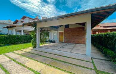 Imagem: A casa em condomínio possui 3 Dormitórios, 4 Banheiros, 2