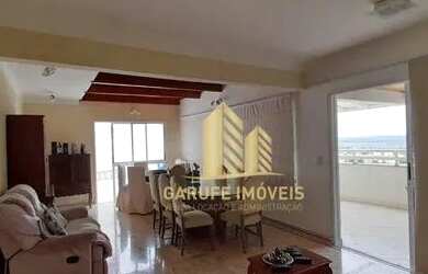 Imagem: O apartamento na cobertura possui 4 Dormitórios, 5 Banheiros