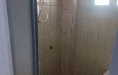 Imagem: A casa possui 1 Dormitório, 1 Banheiro e está localizado