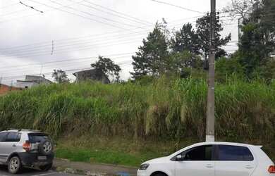 Imagem 3: Lote/Terreno para venda tem 950 metros quadrados em Jardim Renata - Arujá - SP