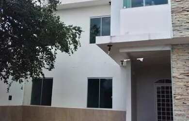Imagem: A casa possui 5 Dormitórios, 4 Banheiros, 280m² de Área e