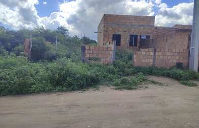 Imagem: O terreno possui 150m² de Área e está localizado em Asa